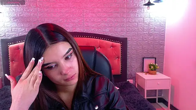 Natalie loffreda online show from November 3, 3:10 am