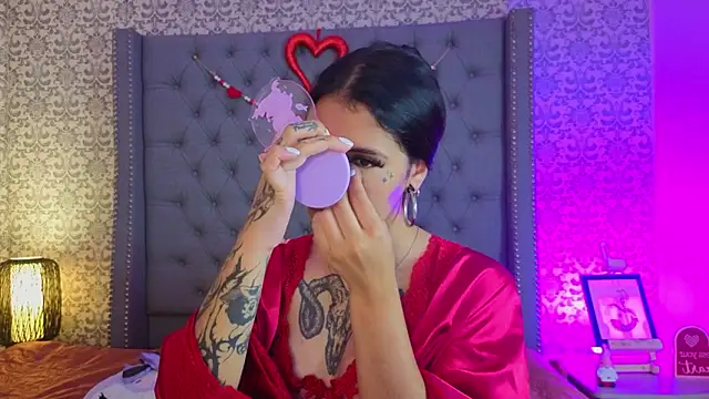 Abby roussee online show from February 14, 9:06 pm