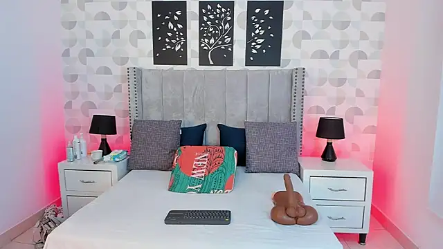 natasha moreno online show from September 22, 12:36 pm