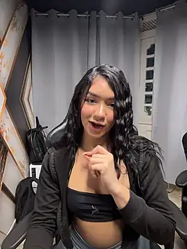 jenn fit online show from November 30, 2:49 am