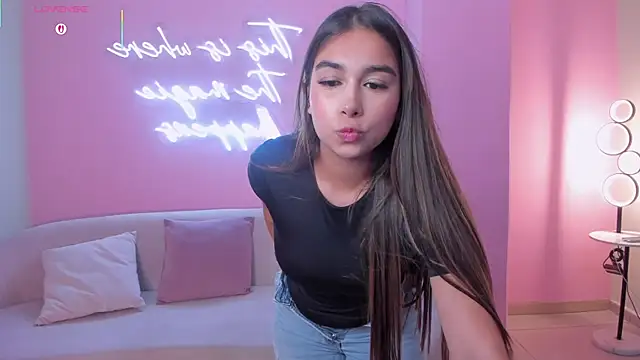 VeronicaBlue online show from March 30, 1:11 pm