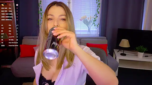 evafolver online show from March 13, 8:37 am