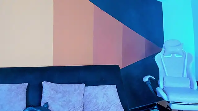 Maylu Fox online show from January 16, 4:14 pm