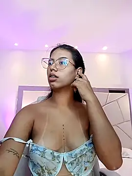 raven stonee online show from February 20, 12:31 am