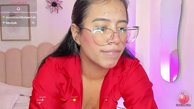 raven stonee online show from February 22, 12:11 am