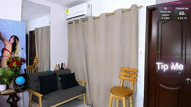 zou quira online show from March 5, 3:02 am