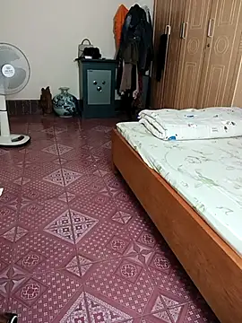 Moona heny online show from November 2, 11:41 pm