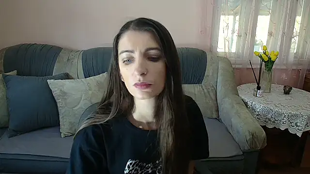 Snapshot of Ella_Myst chatting on October 19, 11:23 am Ella Myst online show from October 19, 11:23 am