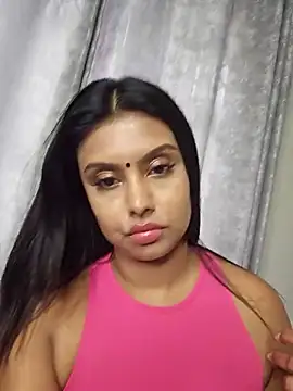 Indian GlowingMiax online show from February 15, 9:52 am