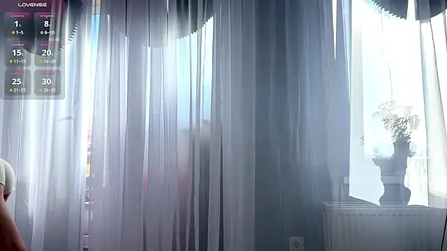 GlaydsLeveto online show from March 25, 4:49 am