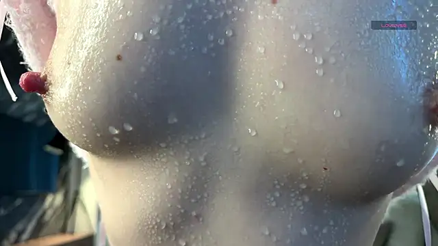 GlaydsLeveto online show from April 20, 4:37 am