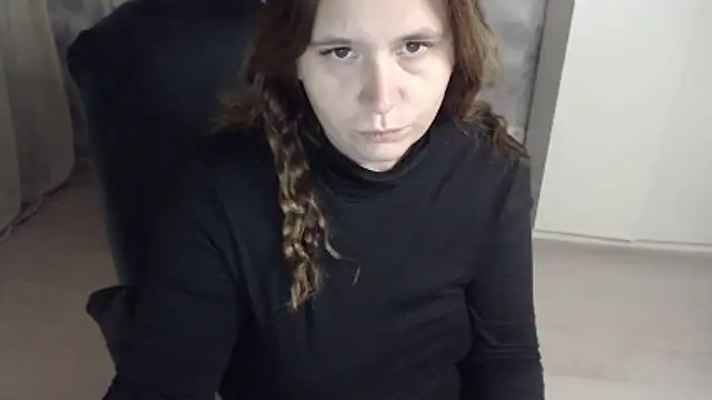 AdelinaLawson online show from November 21, 11:01 am