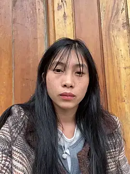 EmLy02 online show from February 2, 8:24 am