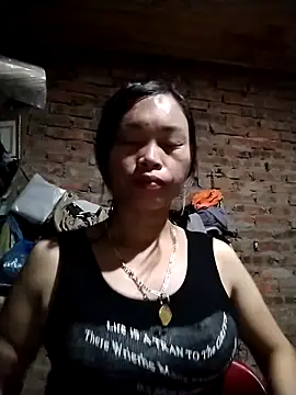   Ngoc20   online show from December 22, 12:41 pm