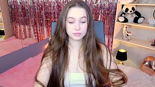 ArielSykes online show from April 20, 6:44 pm