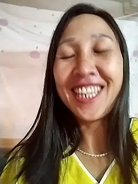 cute love00 online show from January 14, 12:15 am