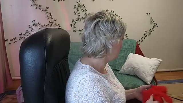 Rosette Pricky online show from April 11, 2:43 pm