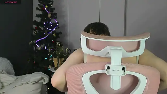 Amanda Butlerr online show from January 14, 6:40 am