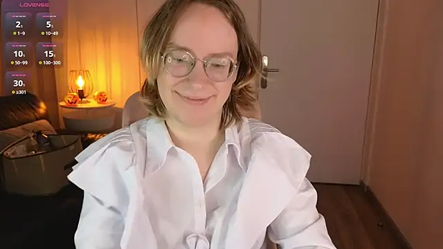 Amanda Butlerr online show from May 23, 12:47 pm