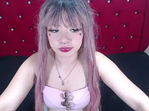 Snapshot of Emily_Wilde chatting on September 21, 10:47 am Emily Wilde online show from September 21, 10:47 am