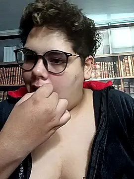 Hailey Curvy online show from November 12, 12:36 pm