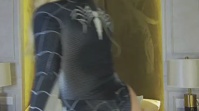 Sky Cutie online show from April 9, 4:48 am