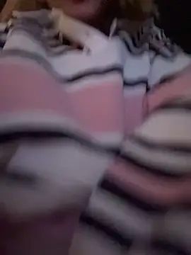 SweetBunnyGF online show from September 27, 1:13 am