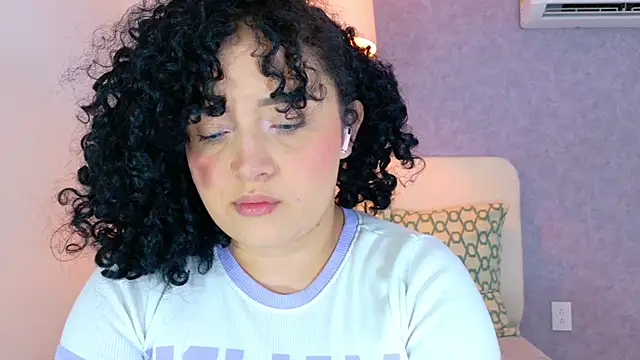 Tracielowe w online show from December 3, 3:31 am