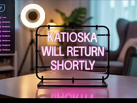 Snapshot of katioska25 chatting on September 12, 2:34 am katioska25 online show from September 12, 2:34 am