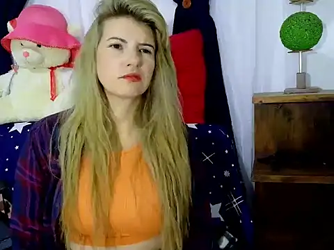 Snapshot of katioska25 chatting on September 22, 7:23 pm katioska25 online show from September 22, 7:23 pm
