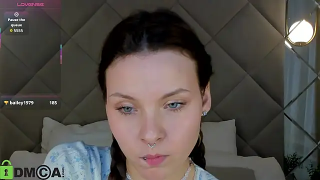 Hina Smith online show from October 17, 12:08 pm