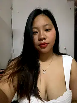 maianhcute online show from October 16, 8:44 pm