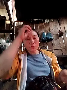 YAYAA-502 online show from November 18, 4:35 am