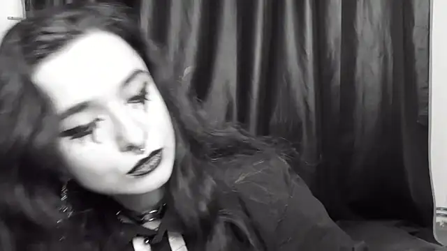 dreamin blaze online show from November 28, 8:17 am