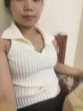 Ngoc-bbi online show from October 4, 6:45 pm