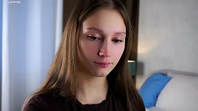 MelaniSeiver online show from October 23, 1:11 am