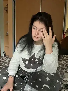 DazzzlingDame online show from October 1, 6:29 am