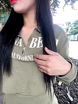 Clara8899 online show from October 29, 1:32 am