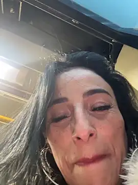 JanexHope online show from December 2, 10:45 pm