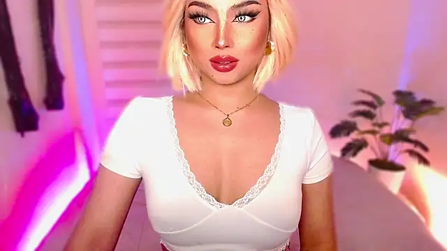 MissRumi Hunter online show from April 2, 7:33 pm