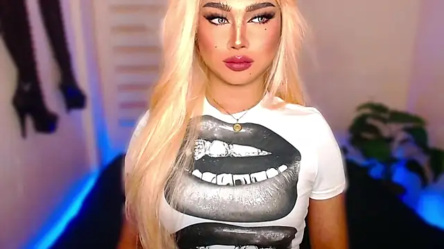 MissRumi Hunter online show from February 19, 8:18 pm