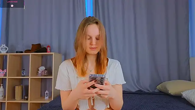 MandaReh online show from February 3, 4:10 am