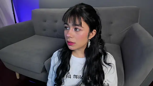 flower smith  online show from March 29, 2:05 pm