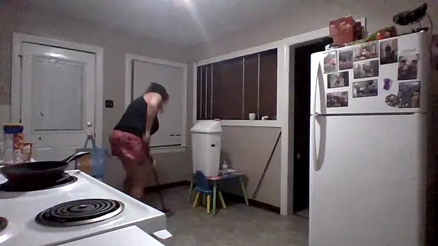 Bored Grandma online show from February 19, 6:13 am