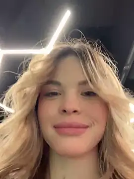 SMELLSEX online show from October 28, 6:35 pm