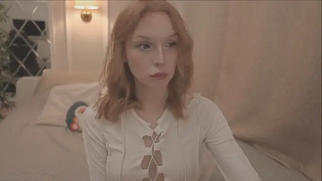 claire bennett online show from October 8, 3:22 am