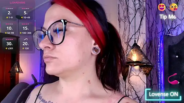 Zami Escobar of online show from April 10, 5:30 pm