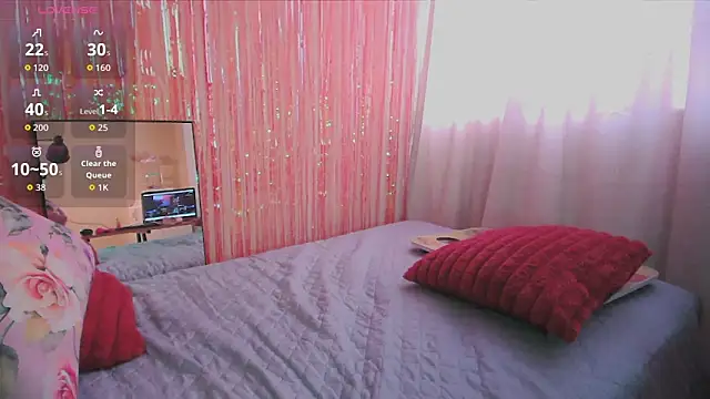 MissCandyliciouss online show from January 9, 8:13 pm