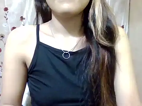 Snapshot of Amira90 chatting on October 8, 3:16 pm Amira90 online show from October 8, 3:16 pm