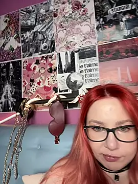 Snapshot of Denise__levi_ chatting on September 18, 1:04 am Denise levi online show from September 18, 1:04 am